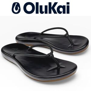 OLUKAI HUAWAI BLACK FULL GRAIN LEATHER  FLIP FLOP SANDALS ARCH SUPPORT **NWT**